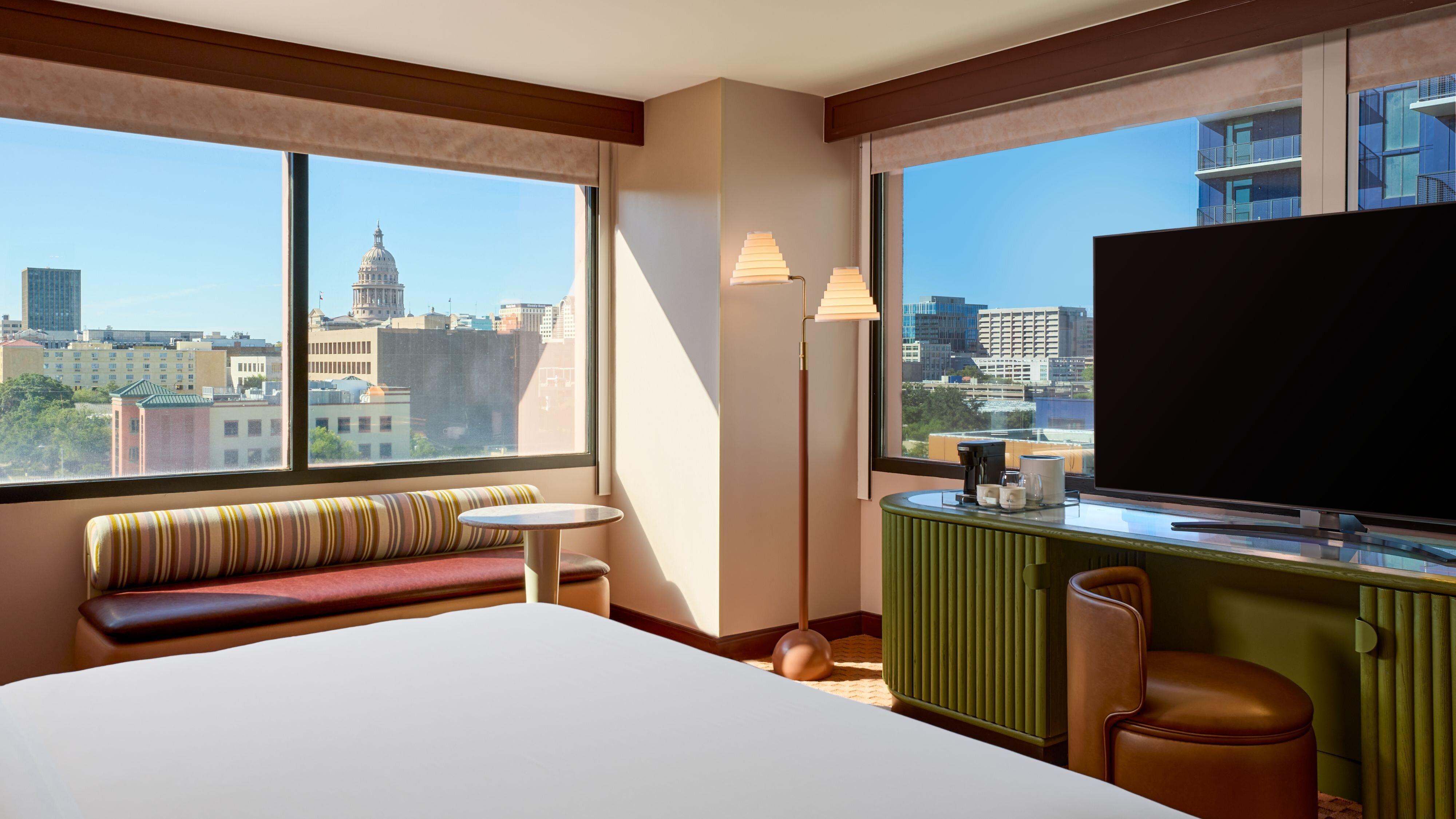 Downright Austin, A Renaissance Hotel Austin