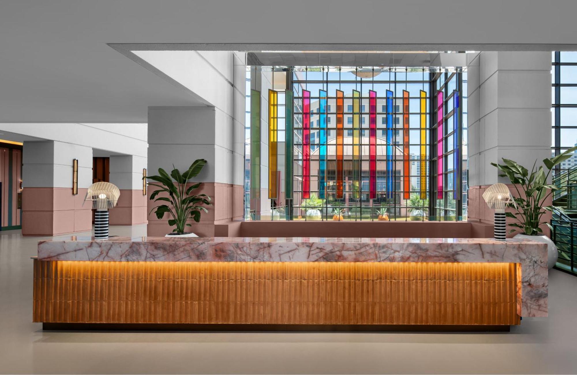 Downright Austin, A Renaissance Hotel